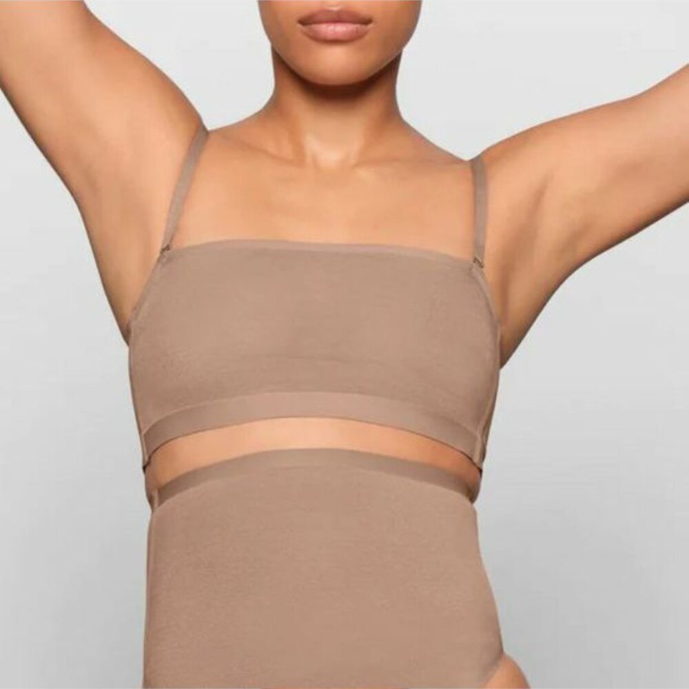 SKIMS SHEER SCULPT BANDEAU